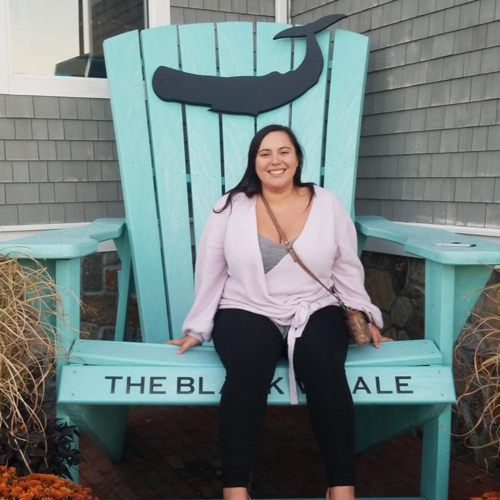 Meet your Posher, Alicia